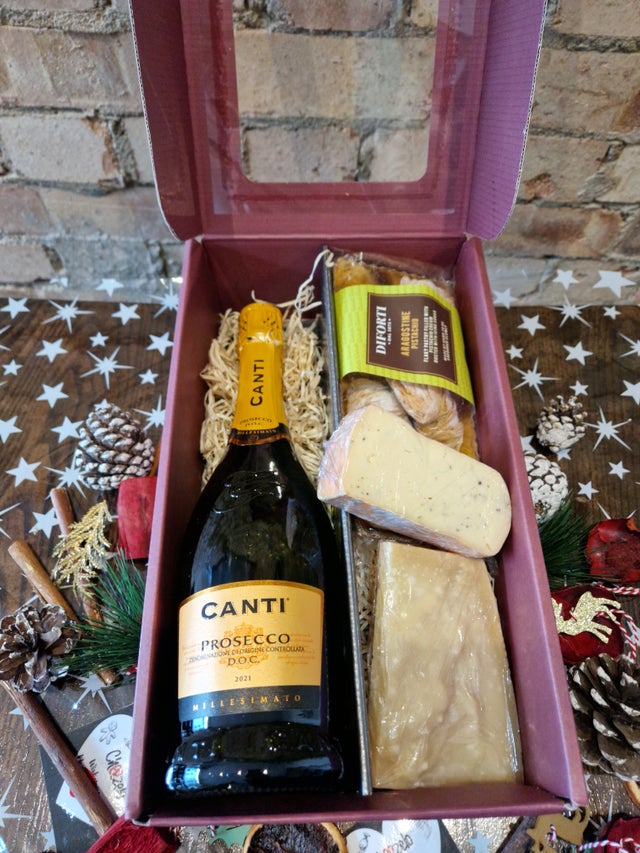 Italian Cheese & Wine Gift Box