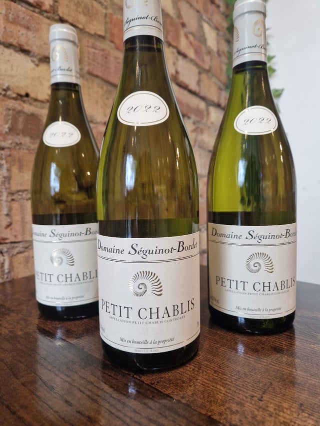 Petit Chablis White wine 75cl